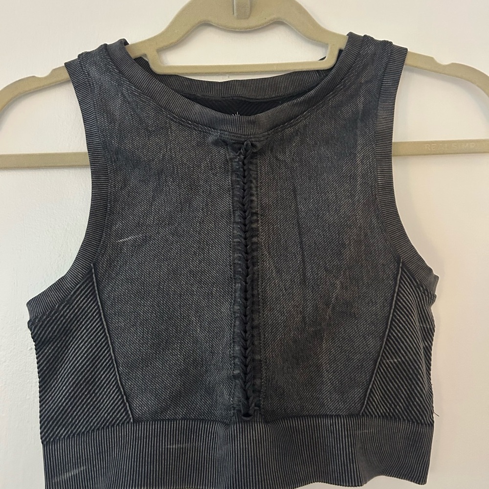 OFFLINE by aerie cropped athletic top